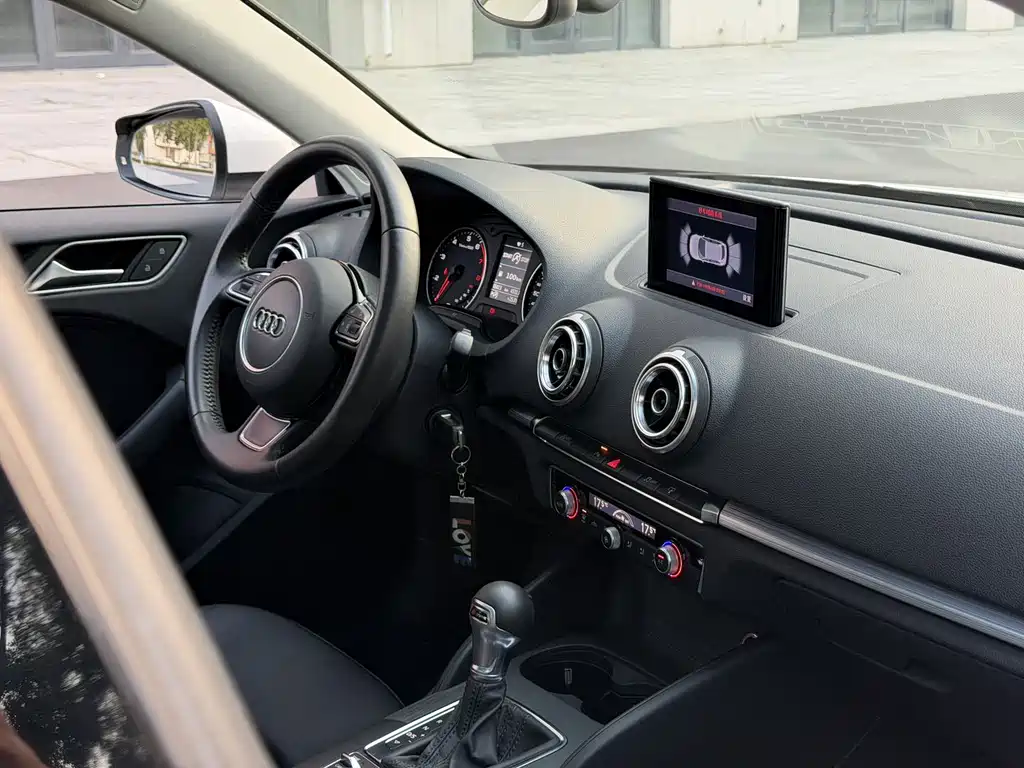 Audi A3 — миниатюра 9