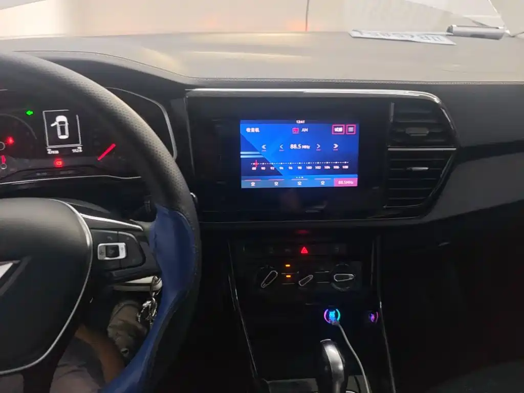 Jetta VS7 — миниатюра 10