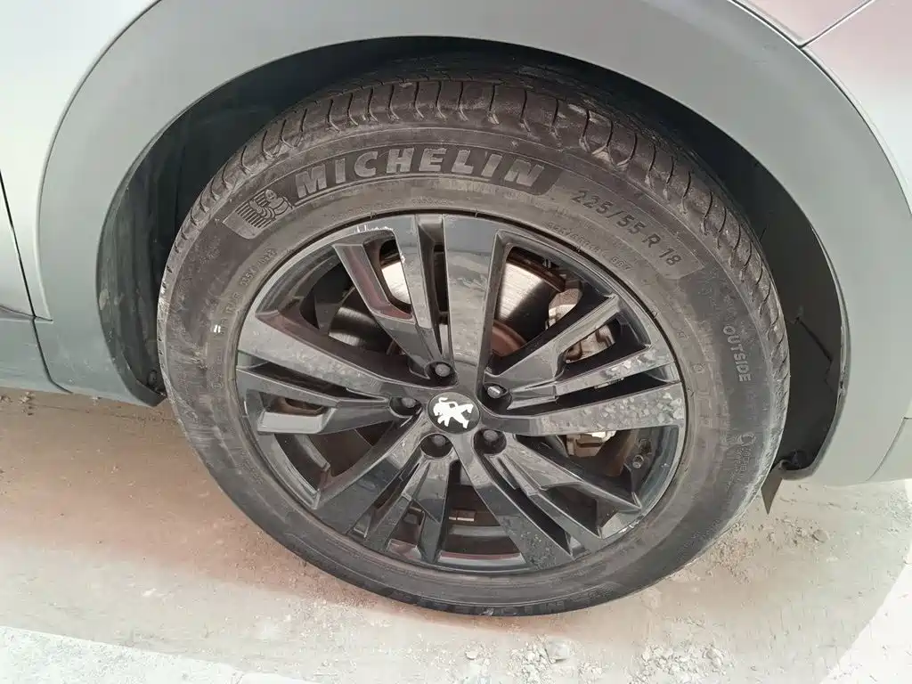 Peugeot 4008 — миниатюра 8