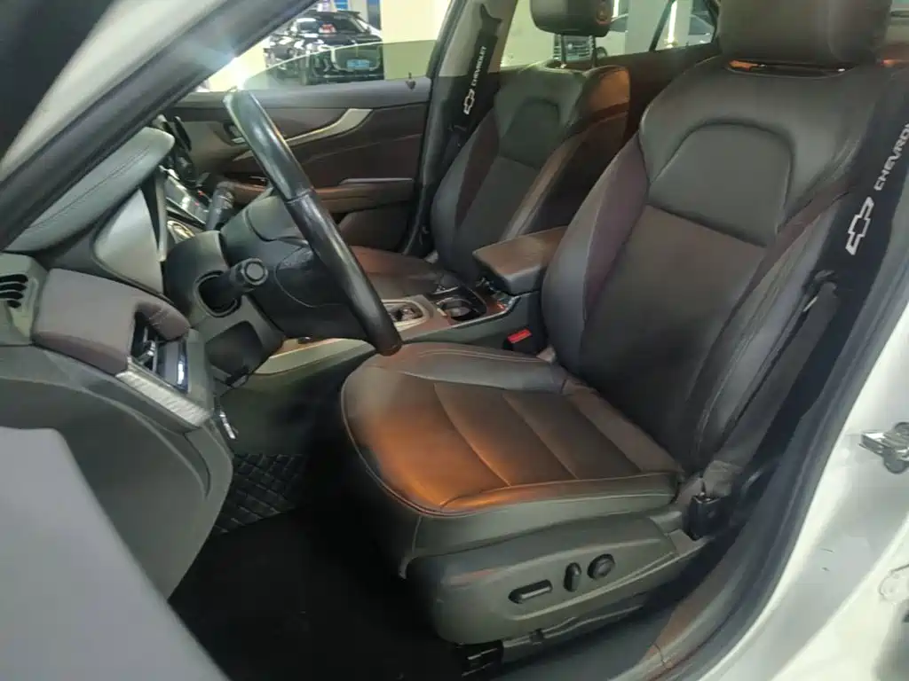 Chevrolet Malibu — миниатюра 15