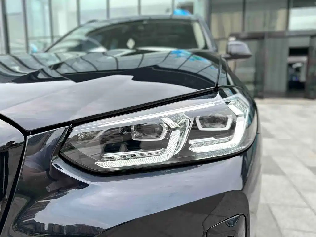 BMW X3 2023 xDrive30i Lead M