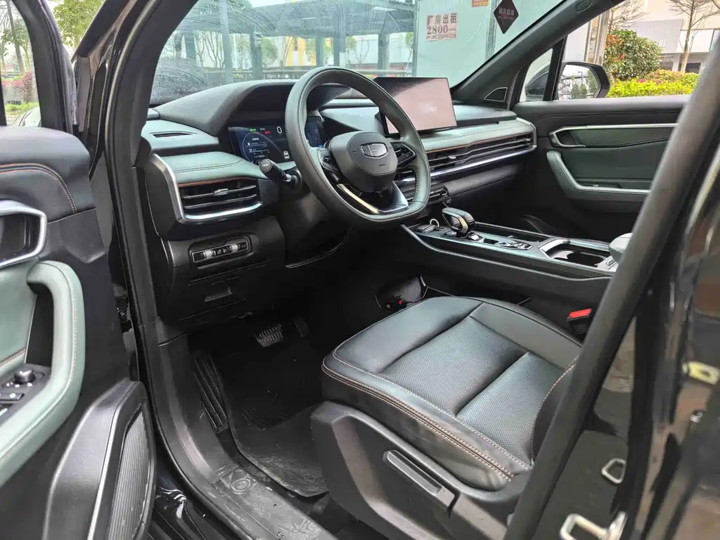 Geely Haoyue L — миниатюра 7