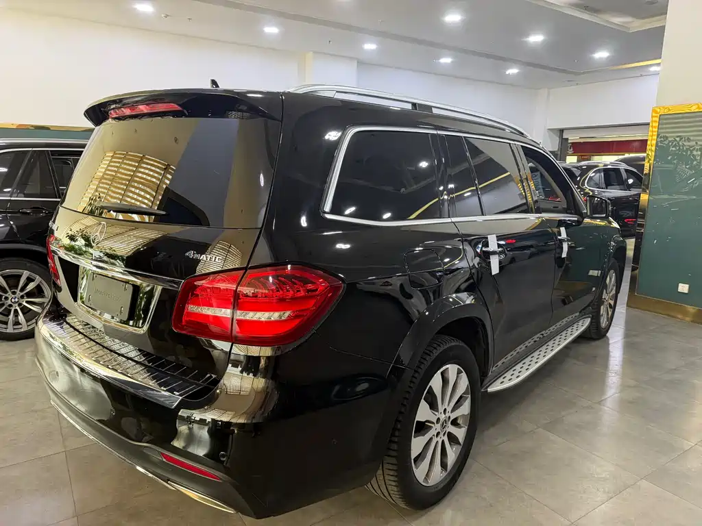 Mercedes-Benz GLS — миниатюра 11