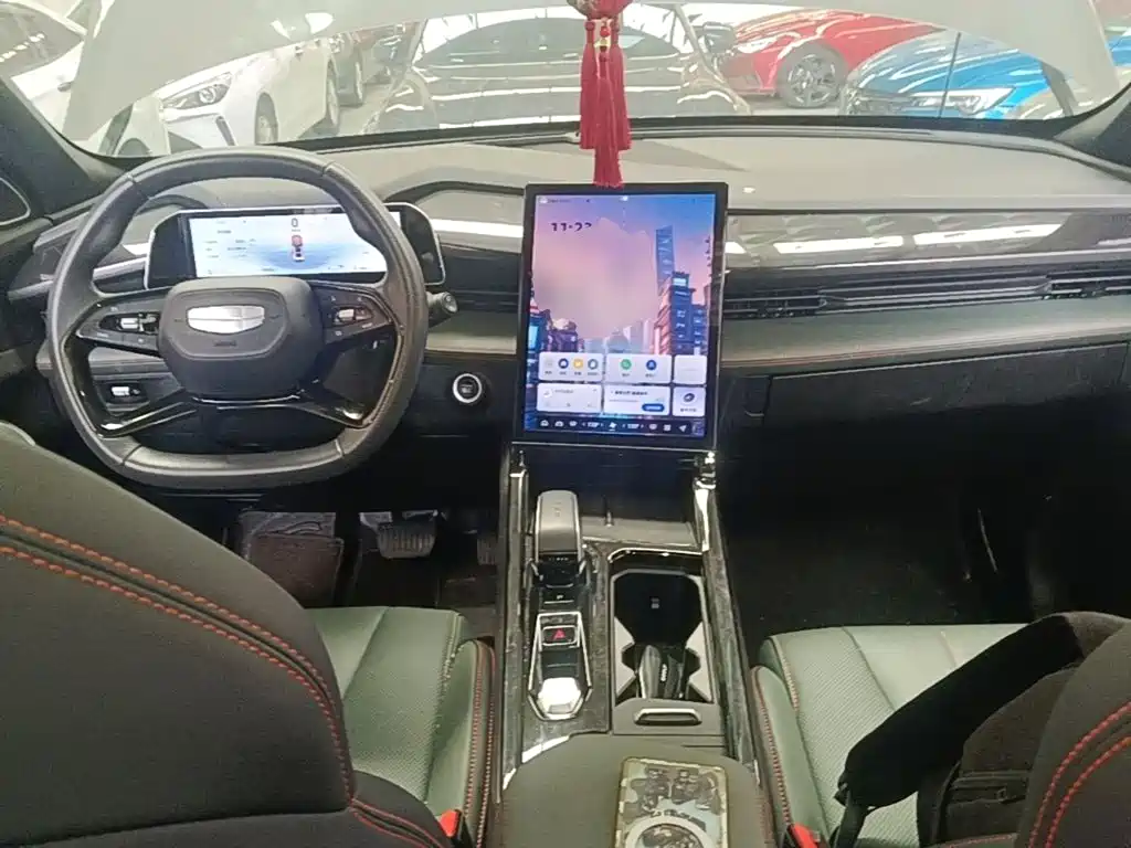 Geely Boyue — миниатюра 10