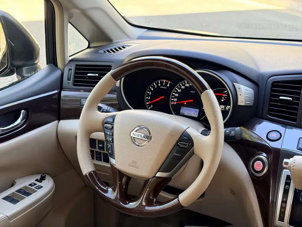 Nissan Quest — миниатюра 8