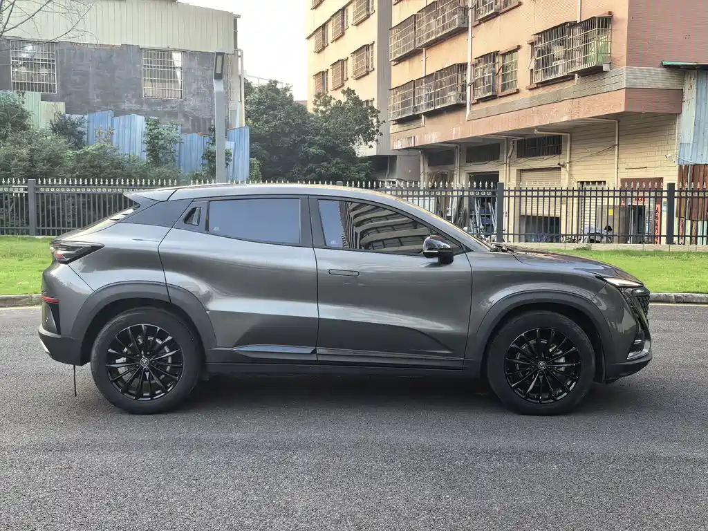 Changan UNI-T — миниатюра 33