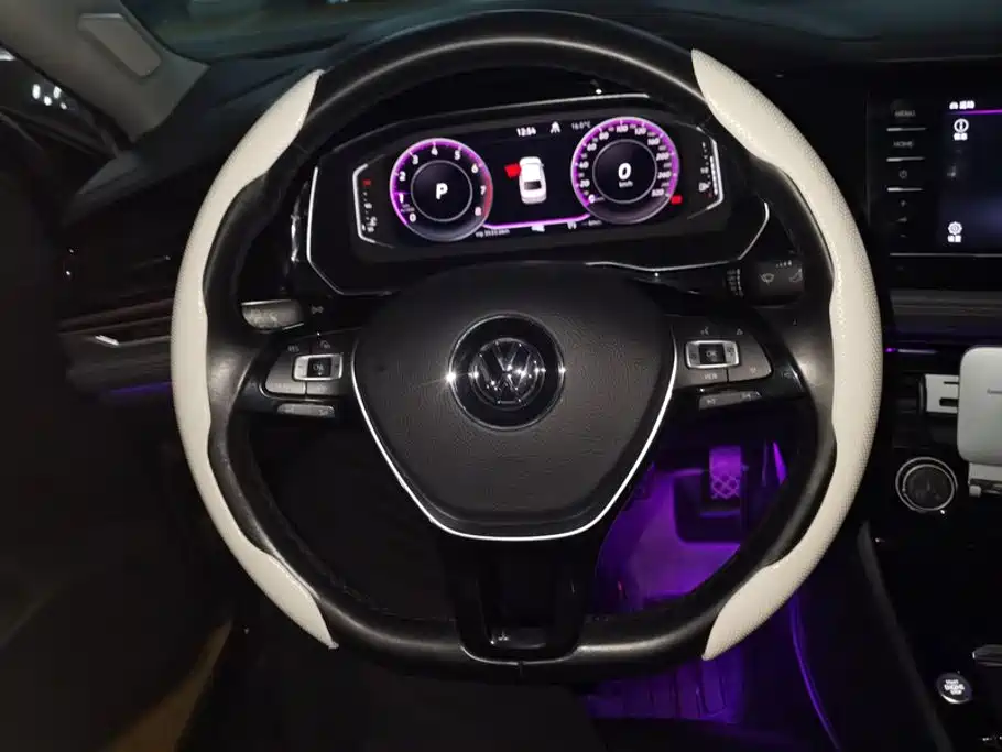 Volkswagen Sagitar — миниатюра 15