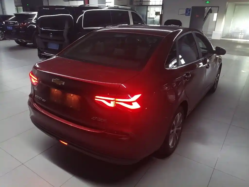 Chevrolet Monza — миниатюра 7