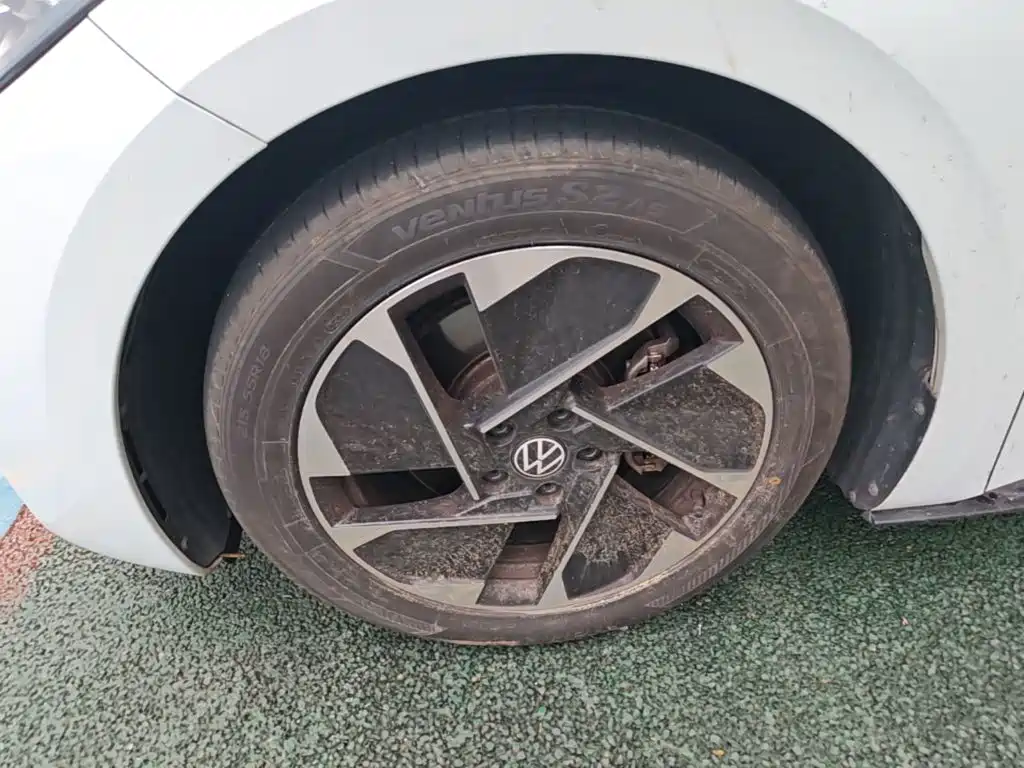 Volkswagen ID.3 — миниатюра 23