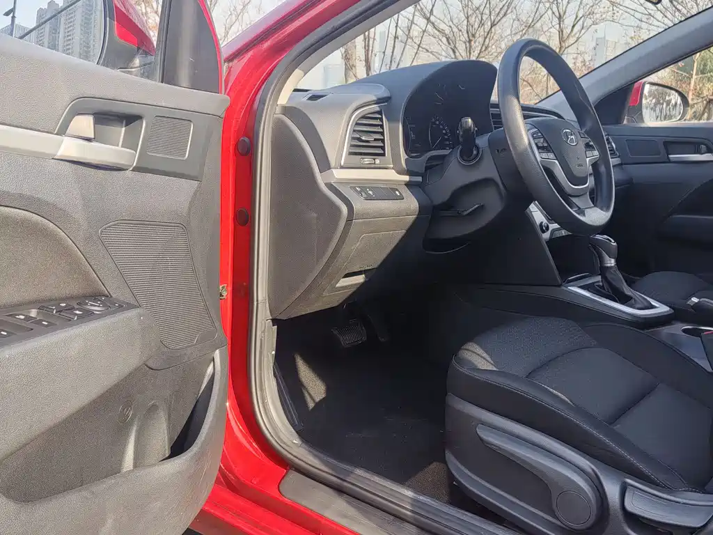 Hyundai Elantra 1.6L Auto Smart Dazzle · Elite Type, фото 5