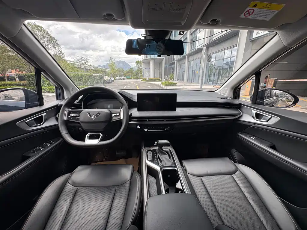 Wuling Jiachen — миниатюра 8