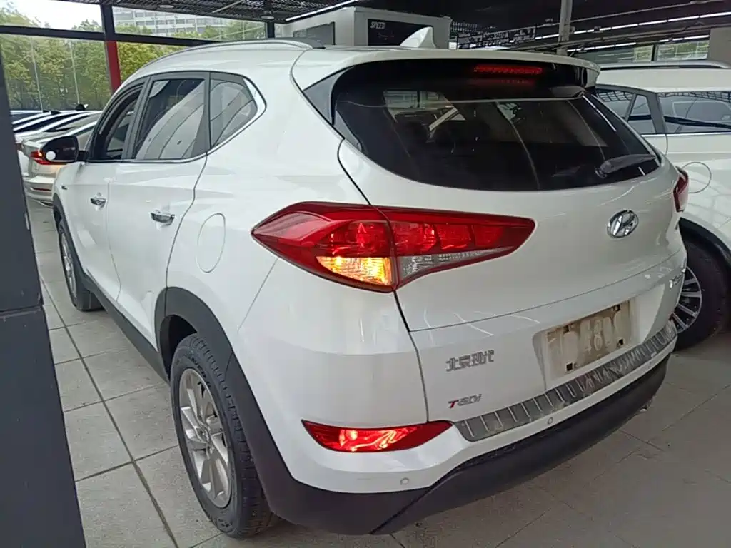 Hyundai Tucson — миниатюра 5