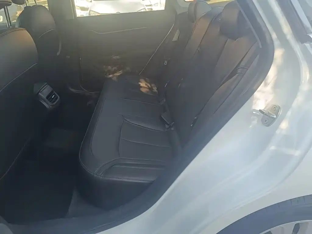 Buick Excelle — миниатюра 17