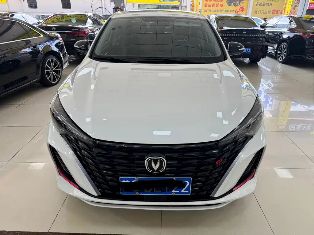 Changan Eado — миниатюра 2