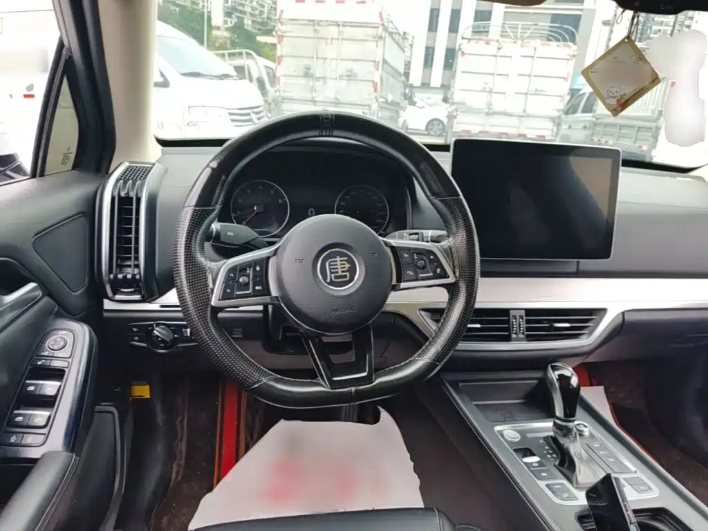BYD Tang — миниатюра 11