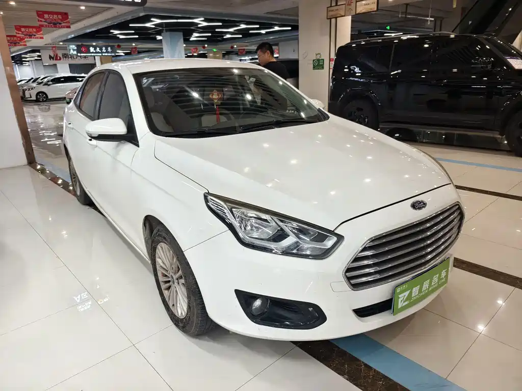 Ford Escort — миниатюра 2