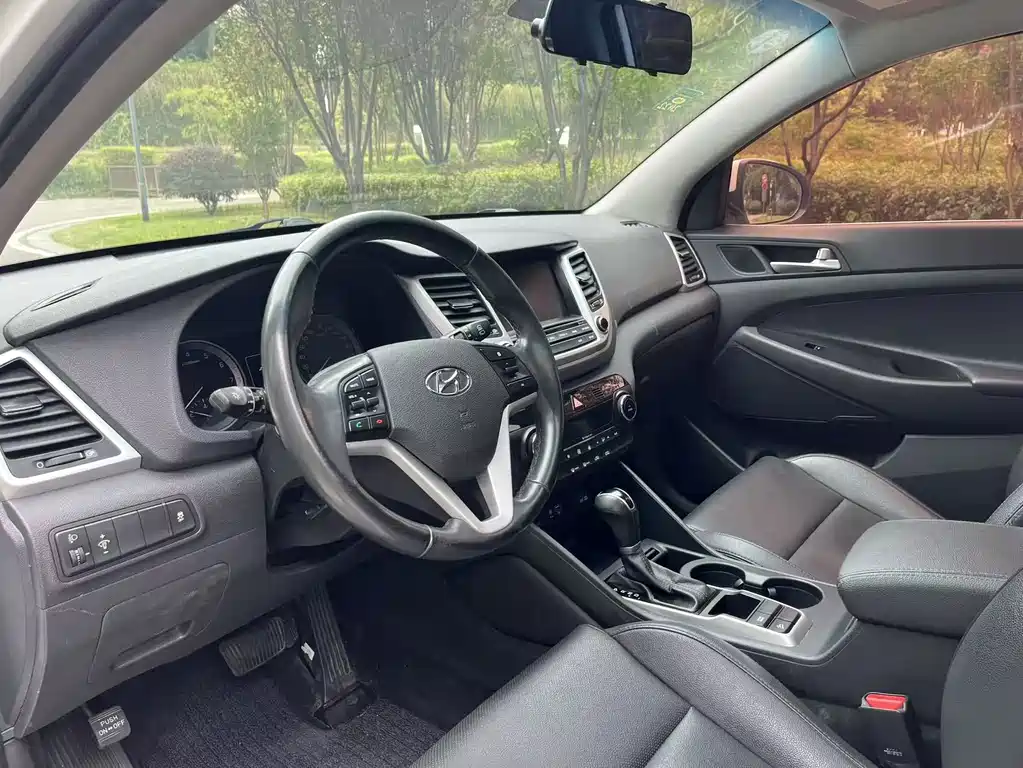 Hyundai Tucson — миниатюра 7