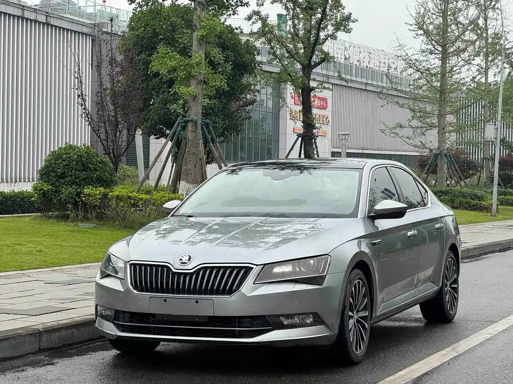 Skoda Superb 2017