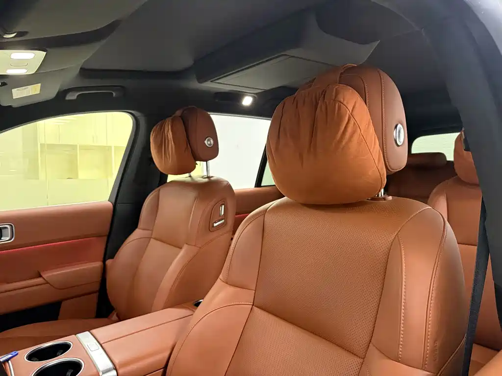 Li Auto Li L8 — миниатюра 11