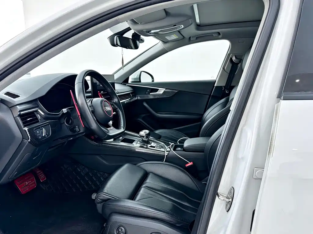 Audi A4L — миниатюра 4