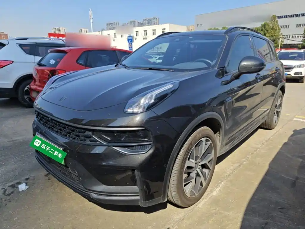 Lynk & Co 01 EM-P — миниатюра 2
