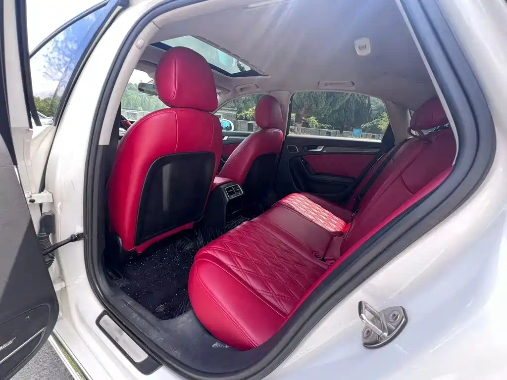 Audi A4L — миниатюра 5