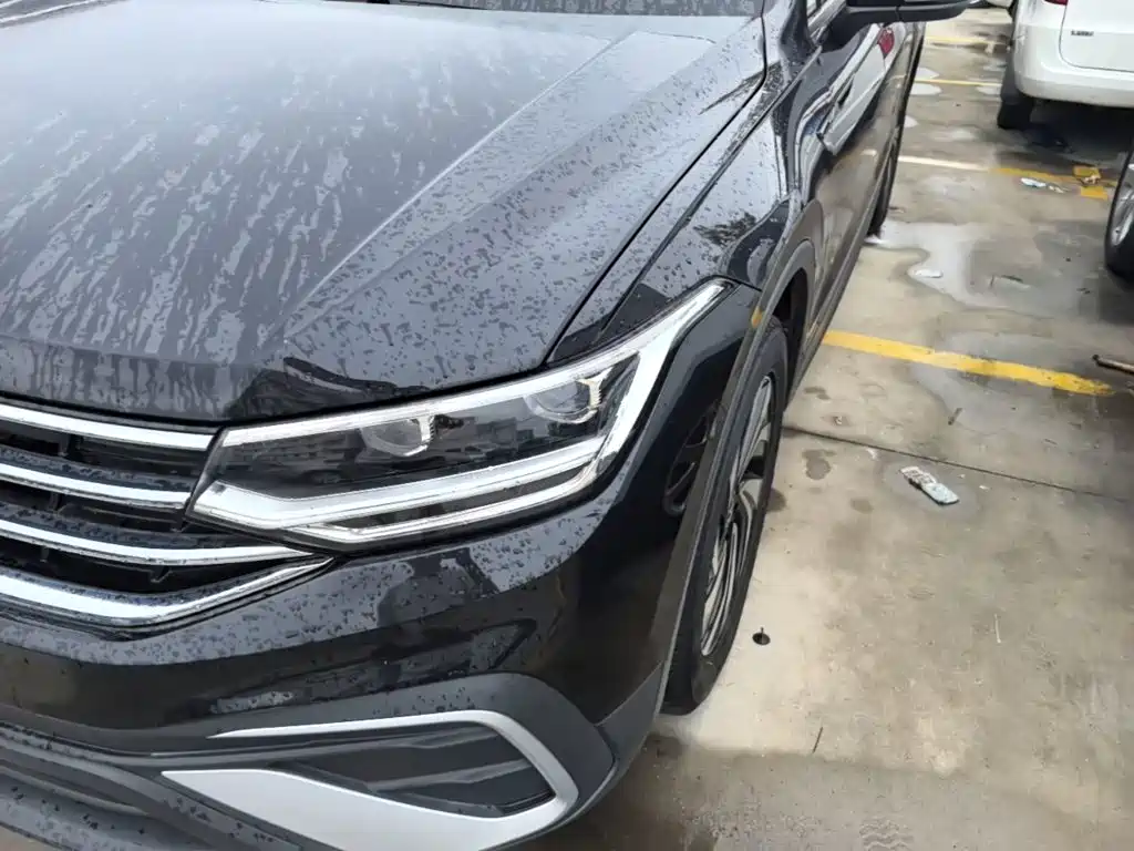 Volkswagen Tiguan L — миниатюра 24