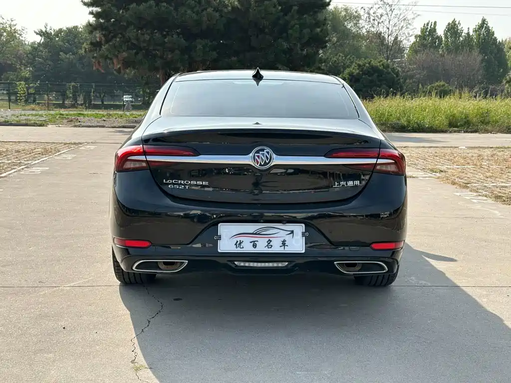 Buick LaCrosse — миниатюра 5