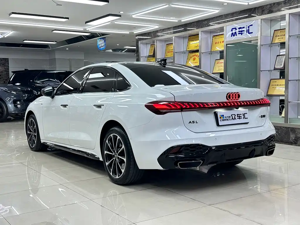 Audi A5L — миниатюра 4