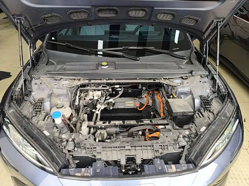 BYD Seal — миниатюра 20