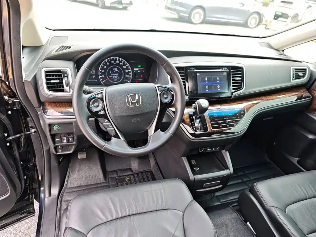 Honda Odyssey — миниатюра 12