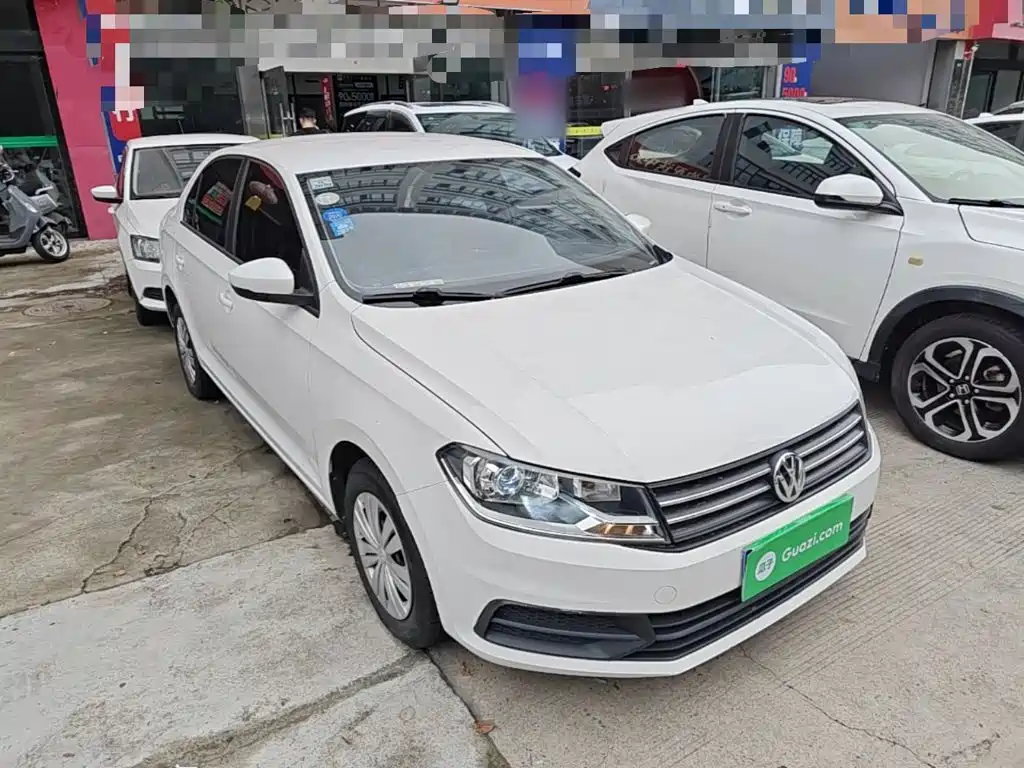 Volkswagen Santana — миниатюра 4