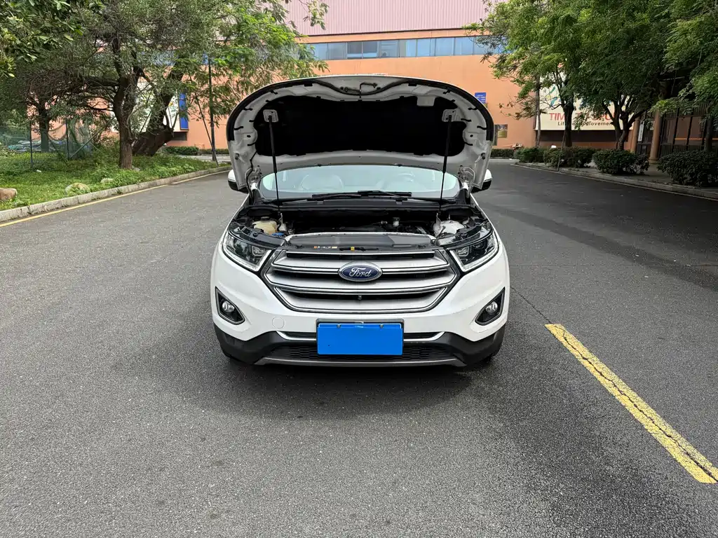 Ford Edge — миниатюра 15