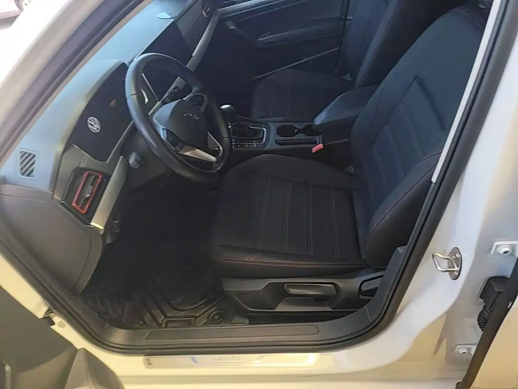Volkswagen Lavida — миниатюра 15