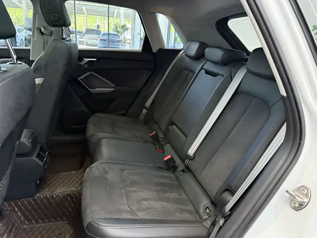 Audi Q3 — миниатюра 15