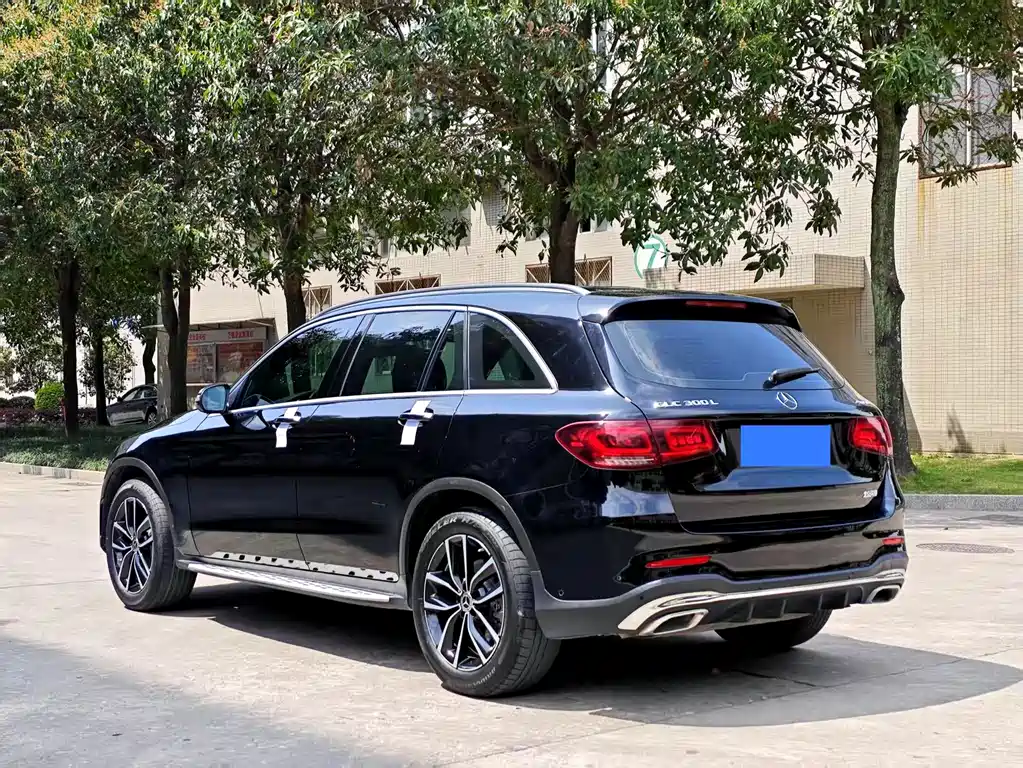 Mercedes-Benz GLC — миниатюра 8