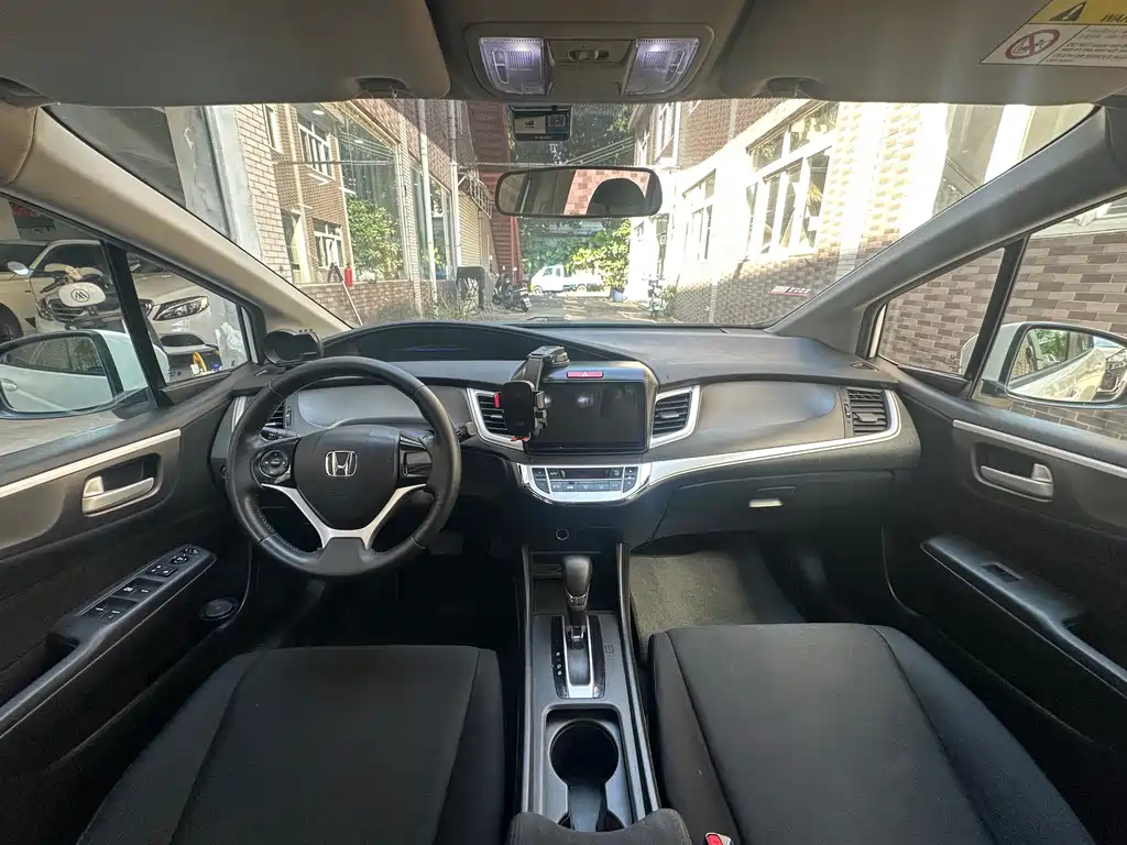 Honda Jade — миниатюра 9