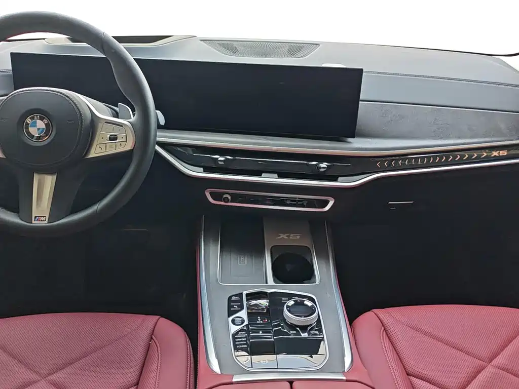 BMW X5 2025 xDrive 30Li Premium M Sport