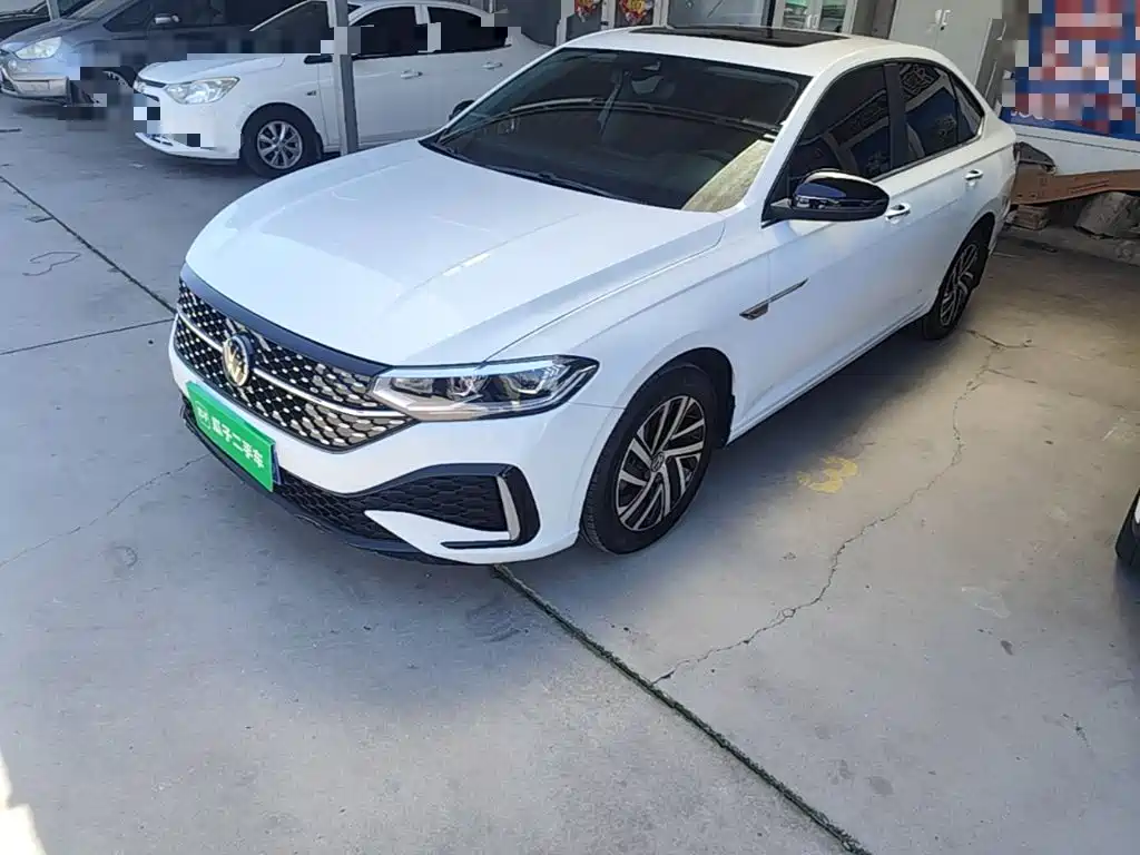 Volkswagen Lavida — миниатюра 2