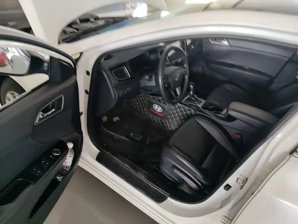 Hyundai Mistra — миниатюра 16
