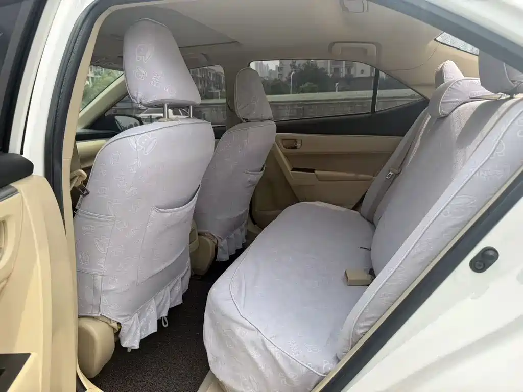 Toyota Corolla — миниатюра 5
