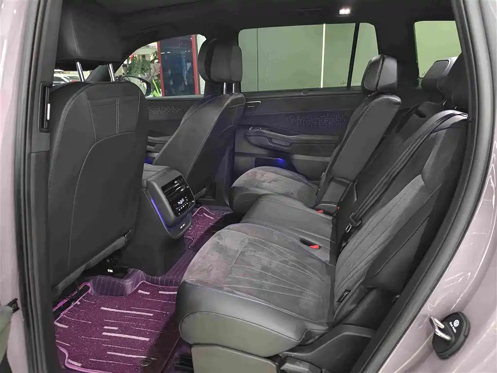 Volkswagen Teramont — миниатюра 5
