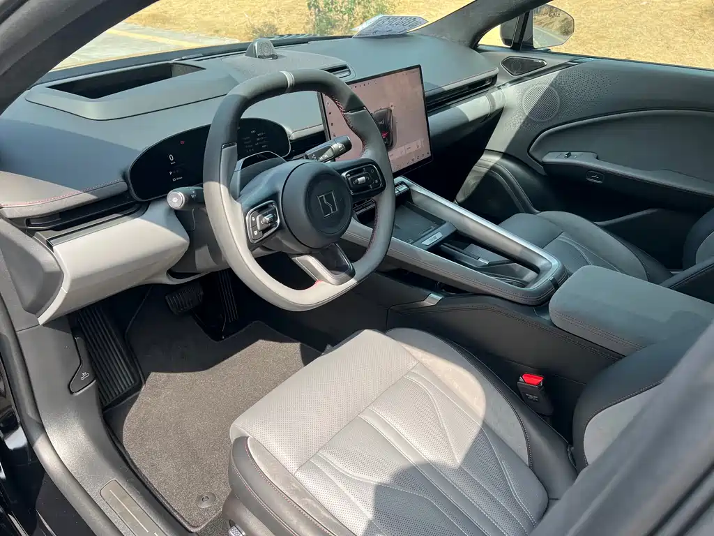 ZEEKR EXTREME KRYPTON 007