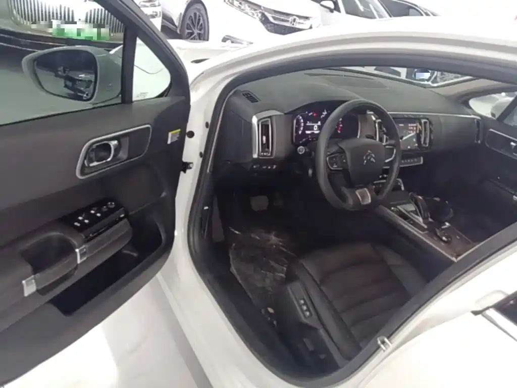 Citroen C6 — миниатюра 12
