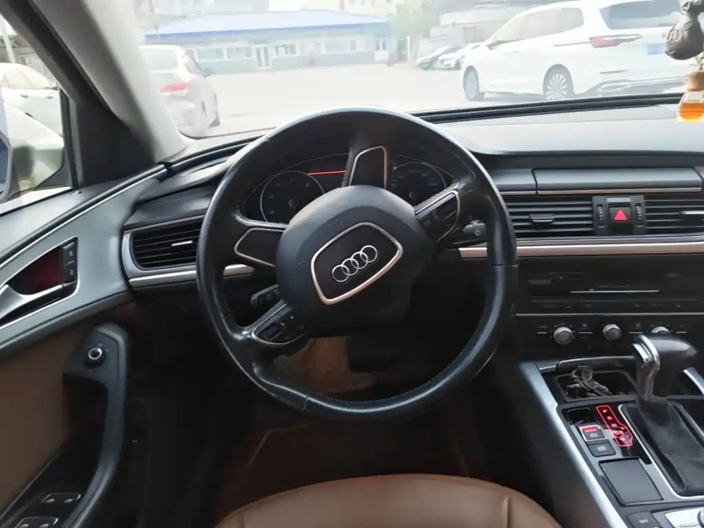 Audi A6L — миниатюра 11
