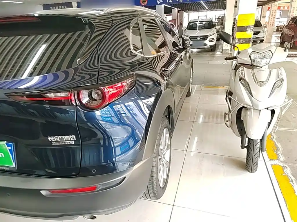 Mazda CX-30 — миниатюра 8