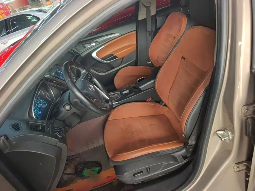 Buick Regal — миниатюра 15