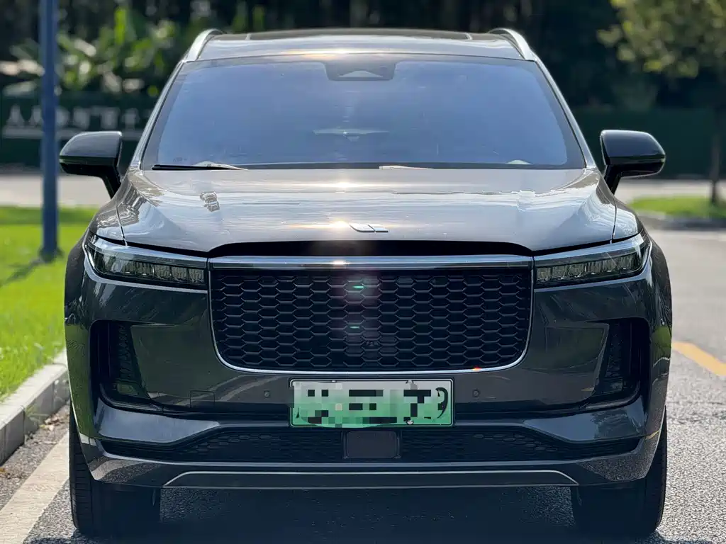 Li Auto Li ONE — миниатюра 2