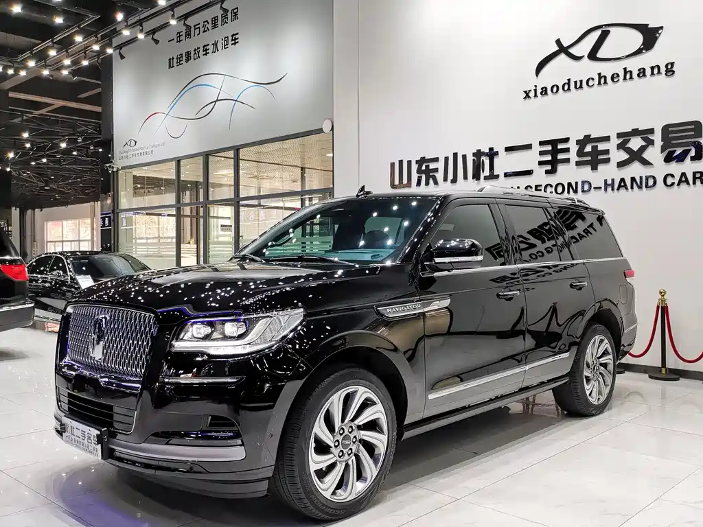 Lincoln Navigator — миниатюра 3