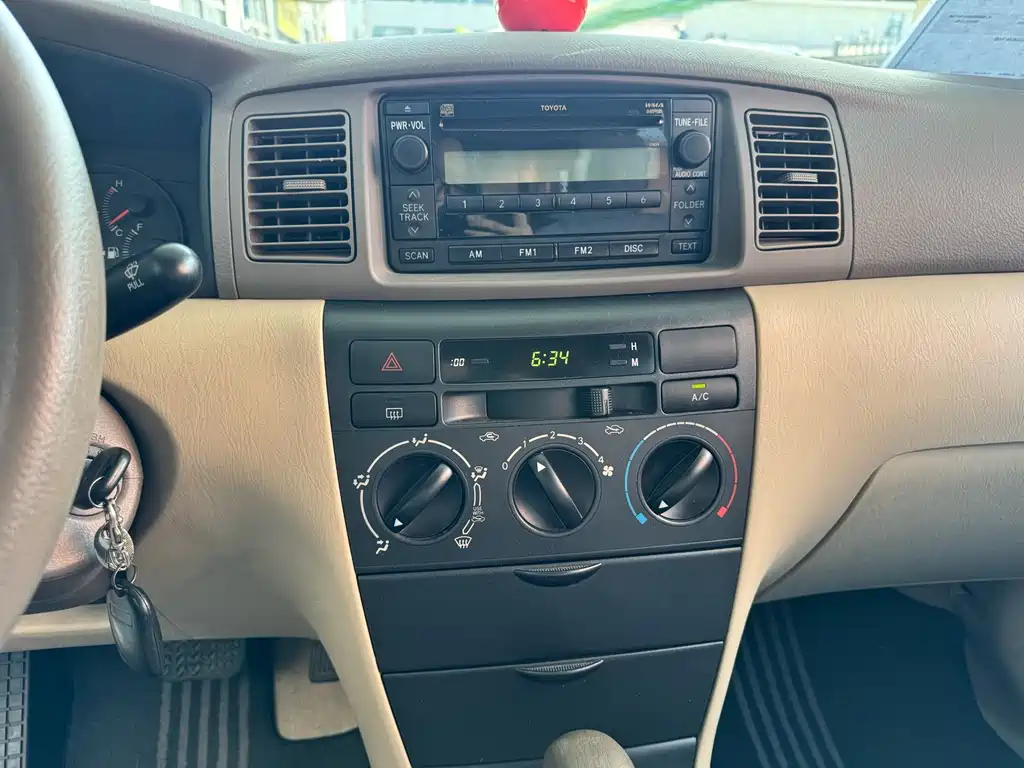 Toyota Corolla — миниатюра 7